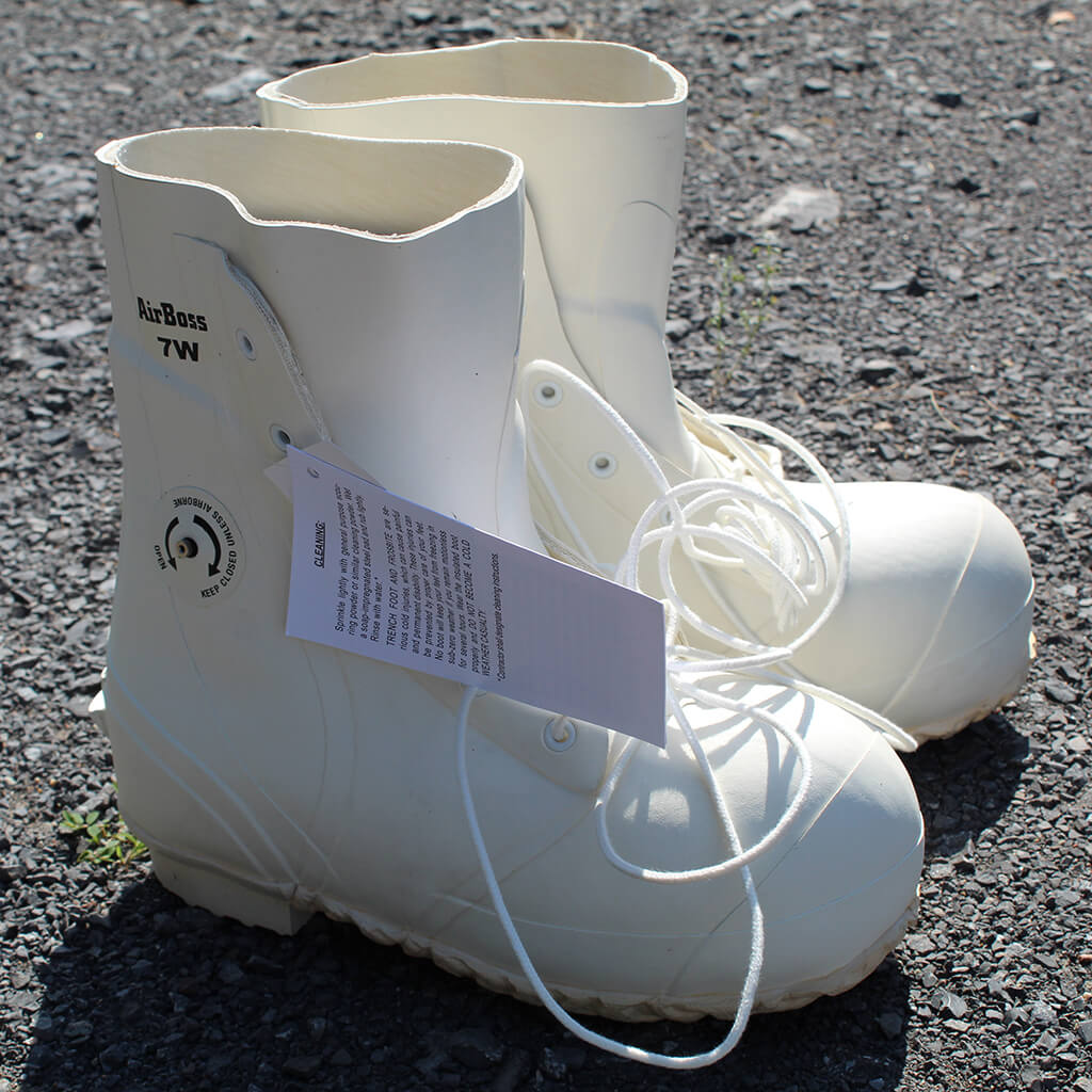 http://www.bradleyssurplus.com/cdn/shop/products/white-bunny-cold-weather-boots.jpg?v=1661972602