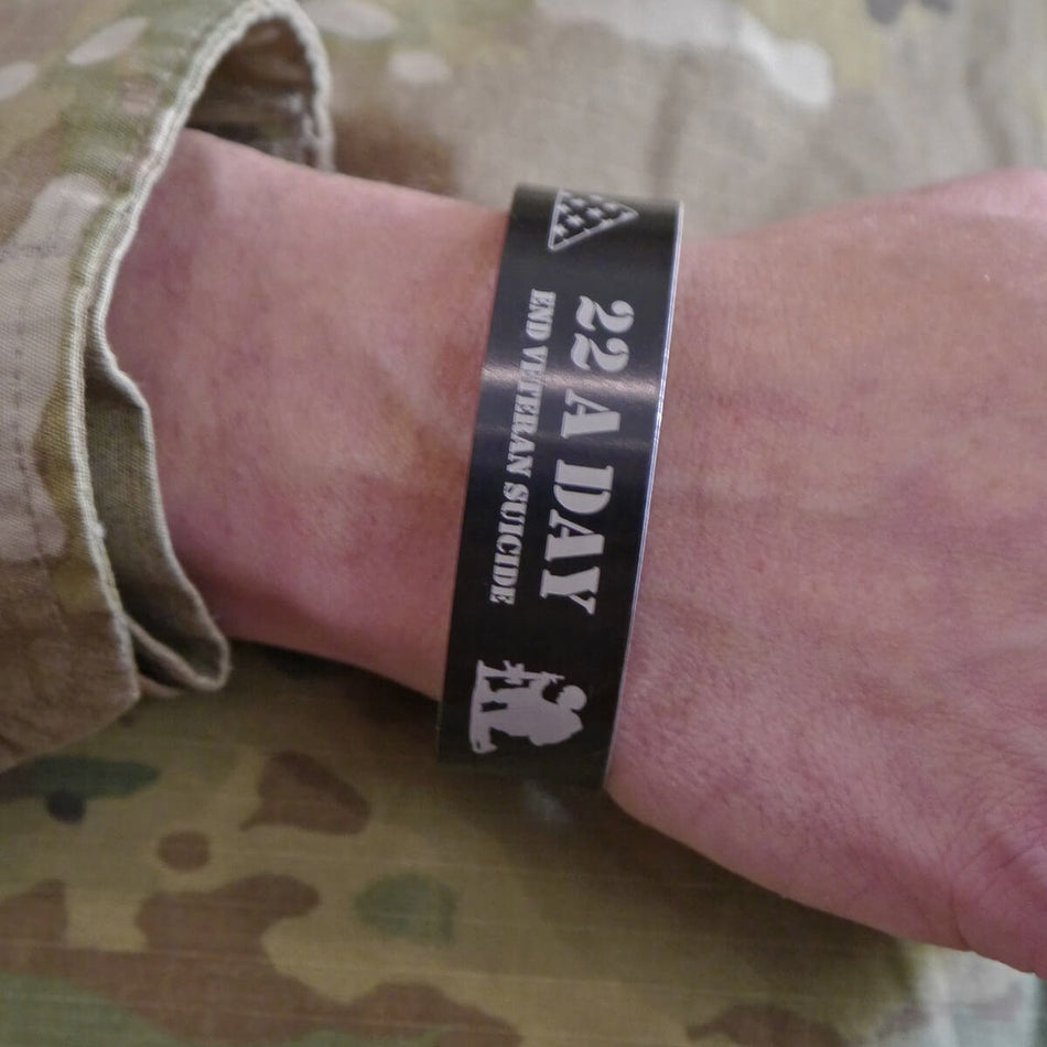End Veteran Suicide 22 A DAY Black Memorial Bracelet