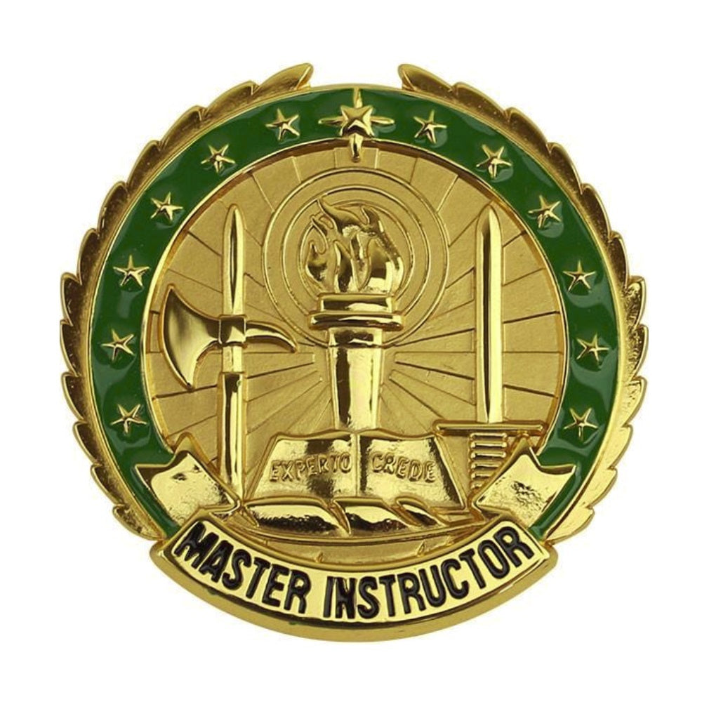 Master Army Instructor Badge on a white background