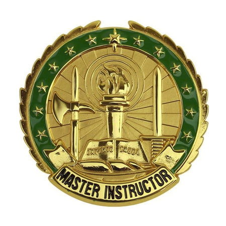 Master Army Instructor Badge on a white background