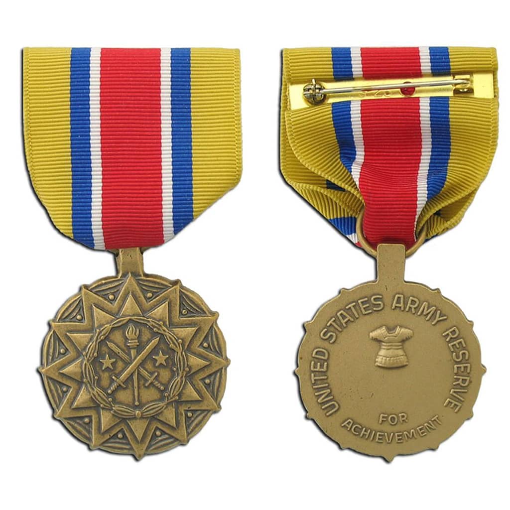 Large Medal Army Reserve Components Achievement