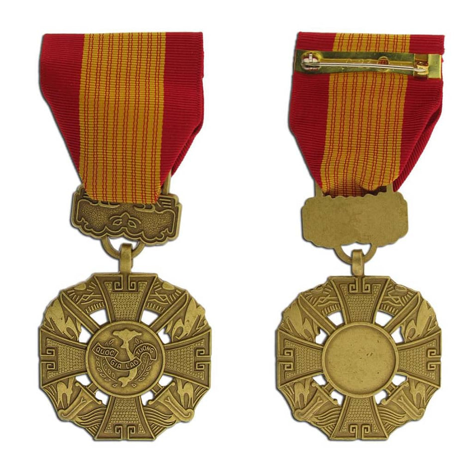 Vietnam Cross of Gallantry Medal - Large