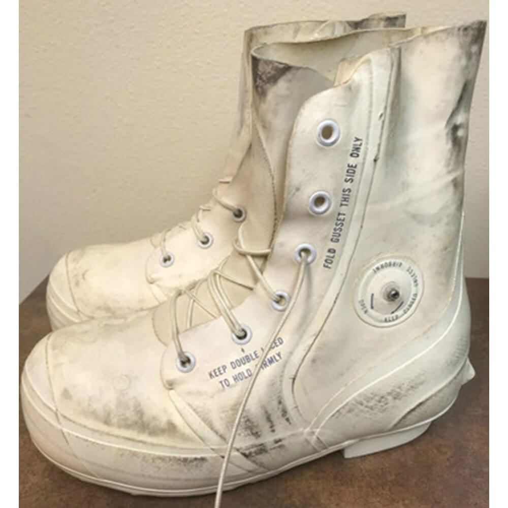 USGI USA White Extreme Cold Mickey Mouse/Bunny Boots - Used